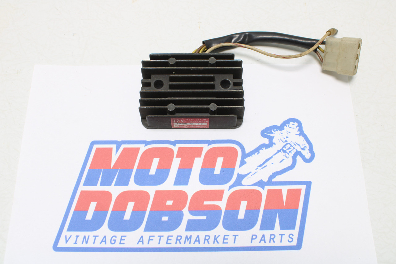 Kawasaki GPZ 550 SH230-12 1.2 Regulator Rectifier