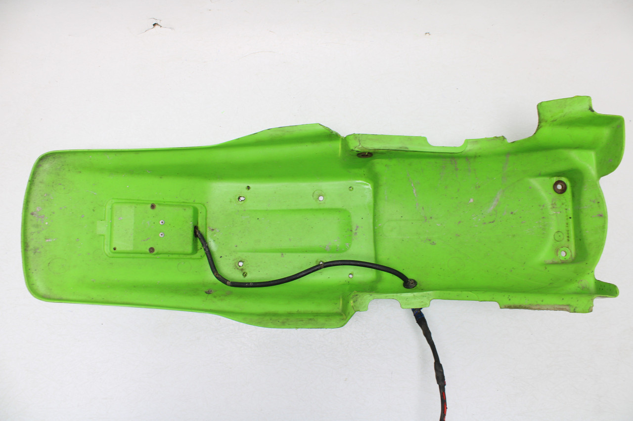 Kawasaki KDX 200-1990-1994 35022-1258-6W FENDER-COMP-REAR,L.GREEN | [US]