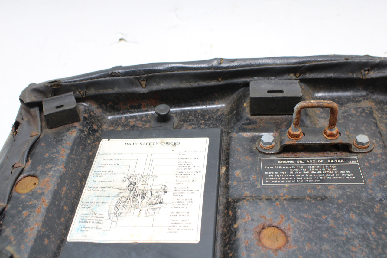 Kawasaki KZ400 Stock Drivers Seat 1976?