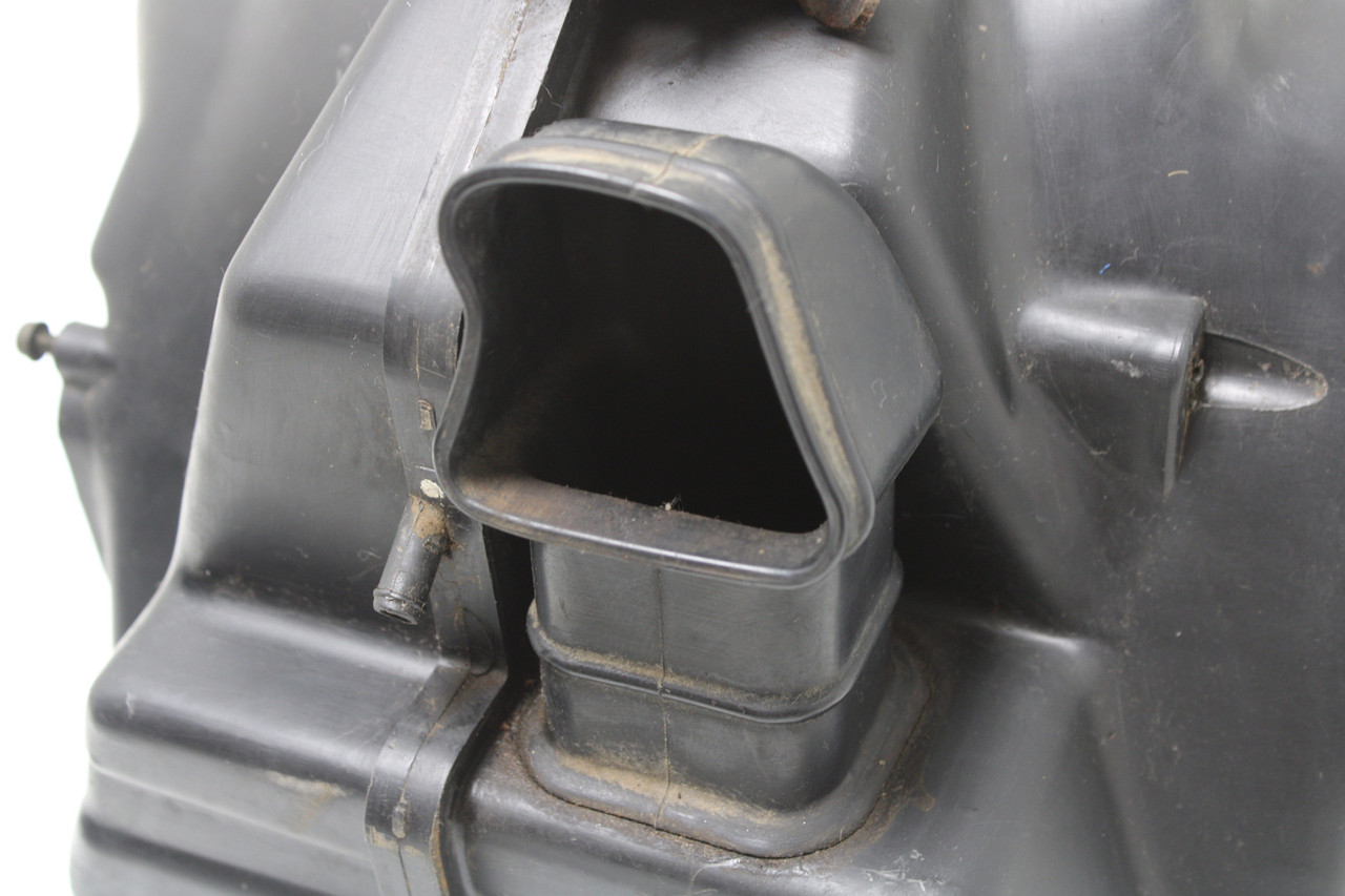 Honda CB750C 1982 17213-425-010 HOUSING, AIR CLEANER