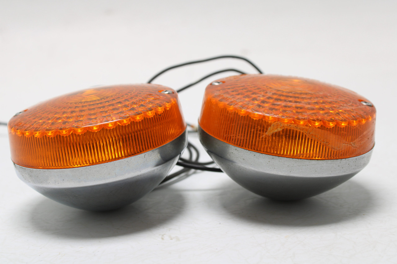 Honda CB750C Custom 1982 Pair of Turn Signals Left Right
