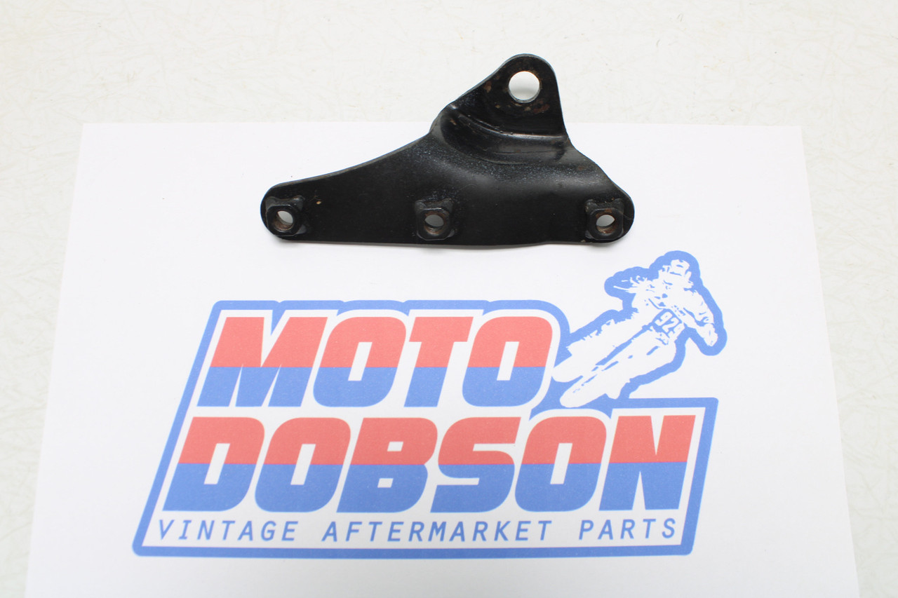 Honda CB750C 1982 50354-438-000 PLATE A, ENGINE HANGER