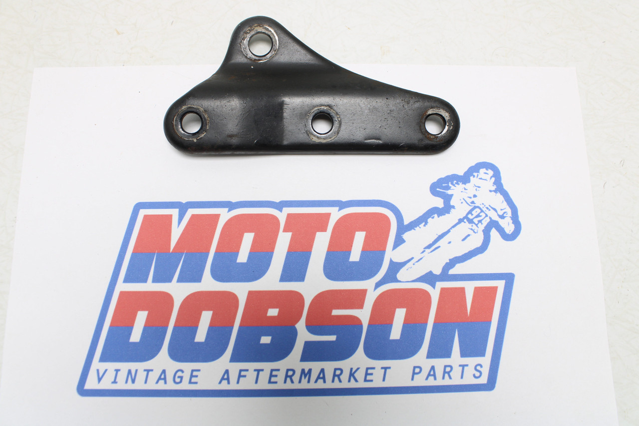Honda CB750C 1982 50353-438-000ZA PLATE B, ENGINE HANGER