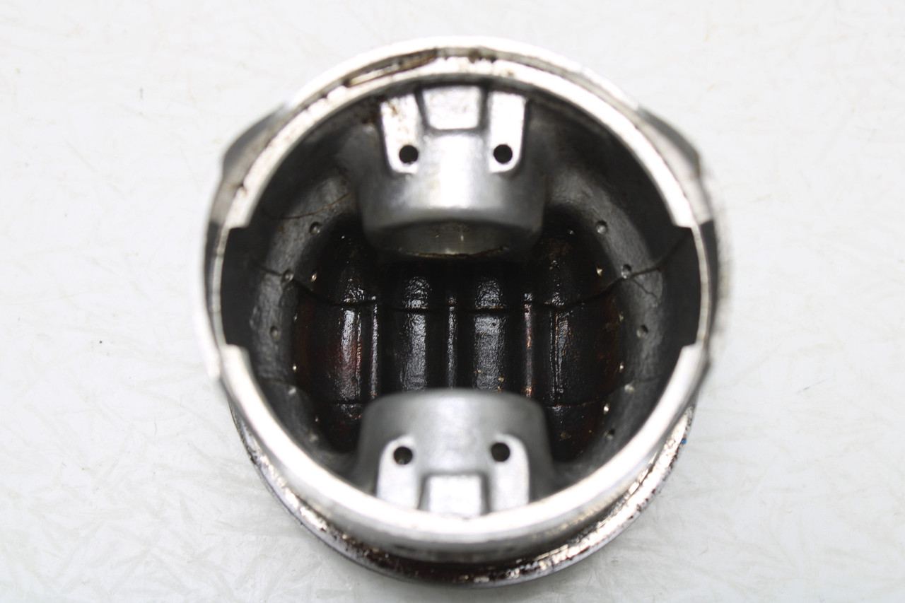 Kawasaki Z1 900 STD Pistons w/ Piston Rings