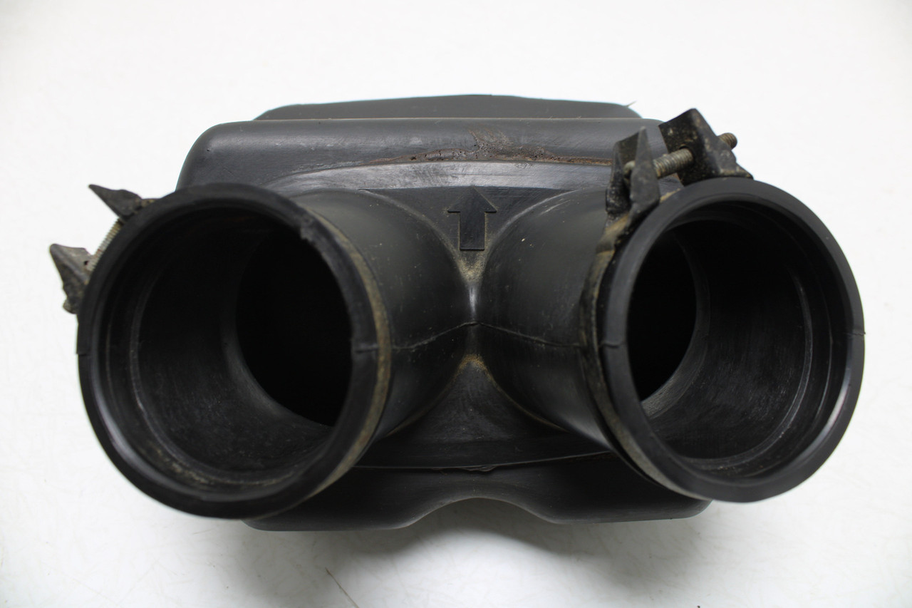 Honda GL650 Silver Wing 1983 17331-ME2-300 CHAMBER, AIR CLEANER