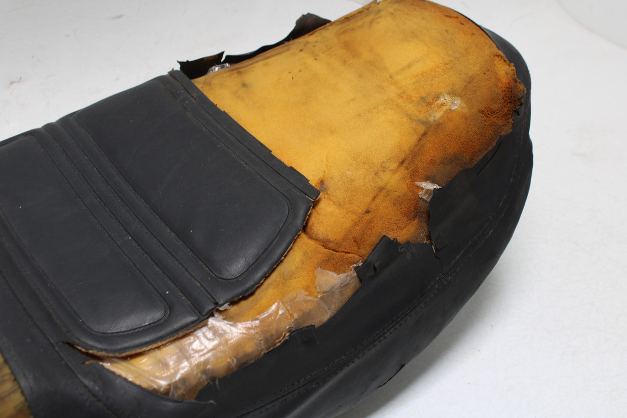 Honda CB650 SC Nighthawk 1983-1985 77100-ME5-671 SEAT, DOUBLE