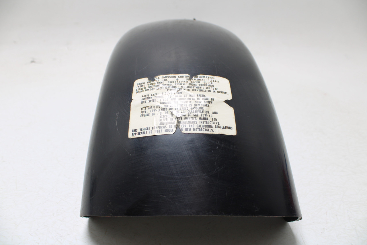Suzuki GS1100E 1982 63112-49004 FENDER COVER