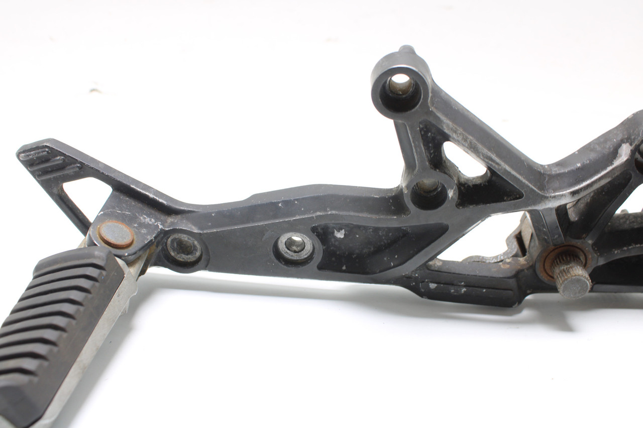 Kawasaki GPZ 750 1983-1985 35011-1161 Rear Foot Pegs and Bracket