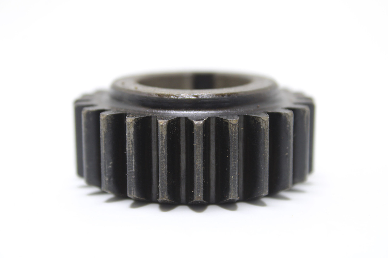 Kawasaki KD175 KE175 F6 F7 1970's 13121-027 Gear Pinion Primary