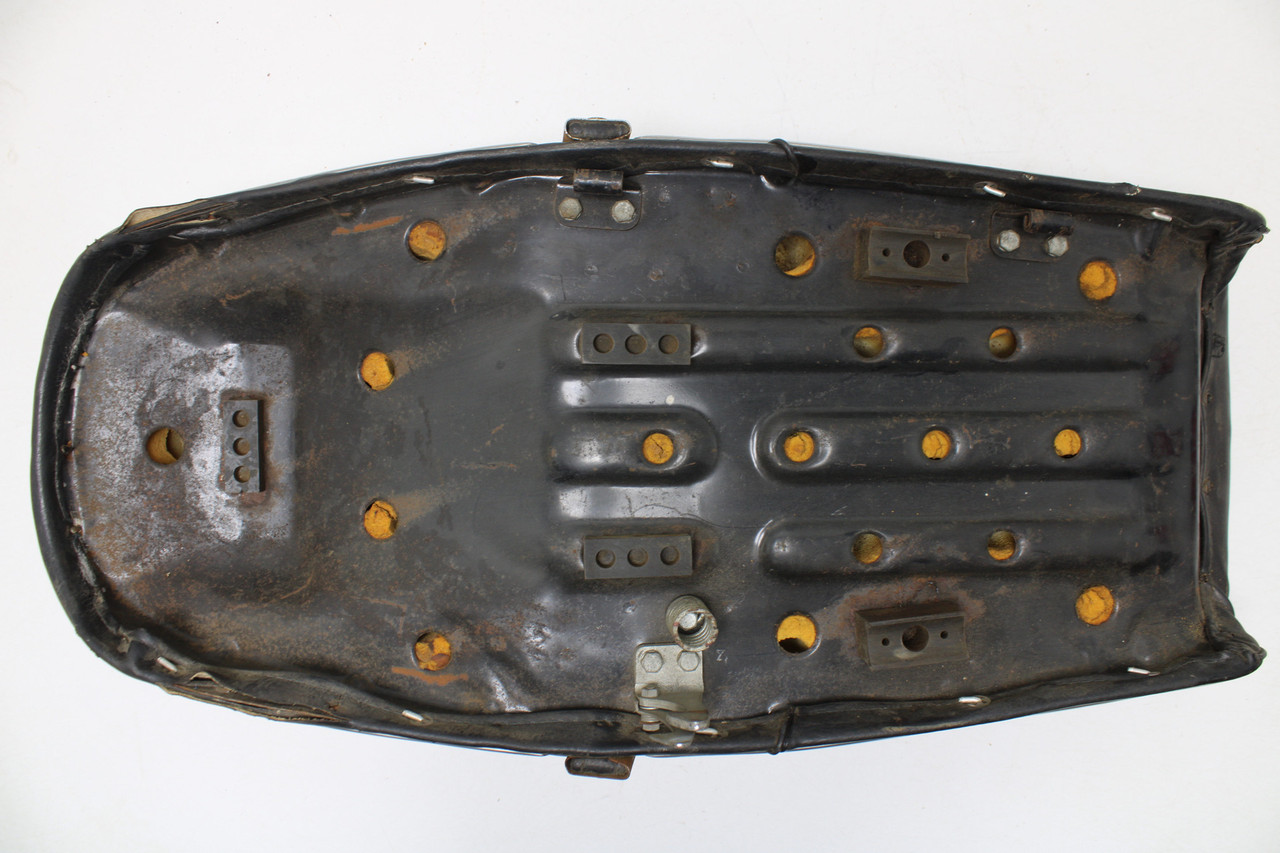Honda CB750 Seat