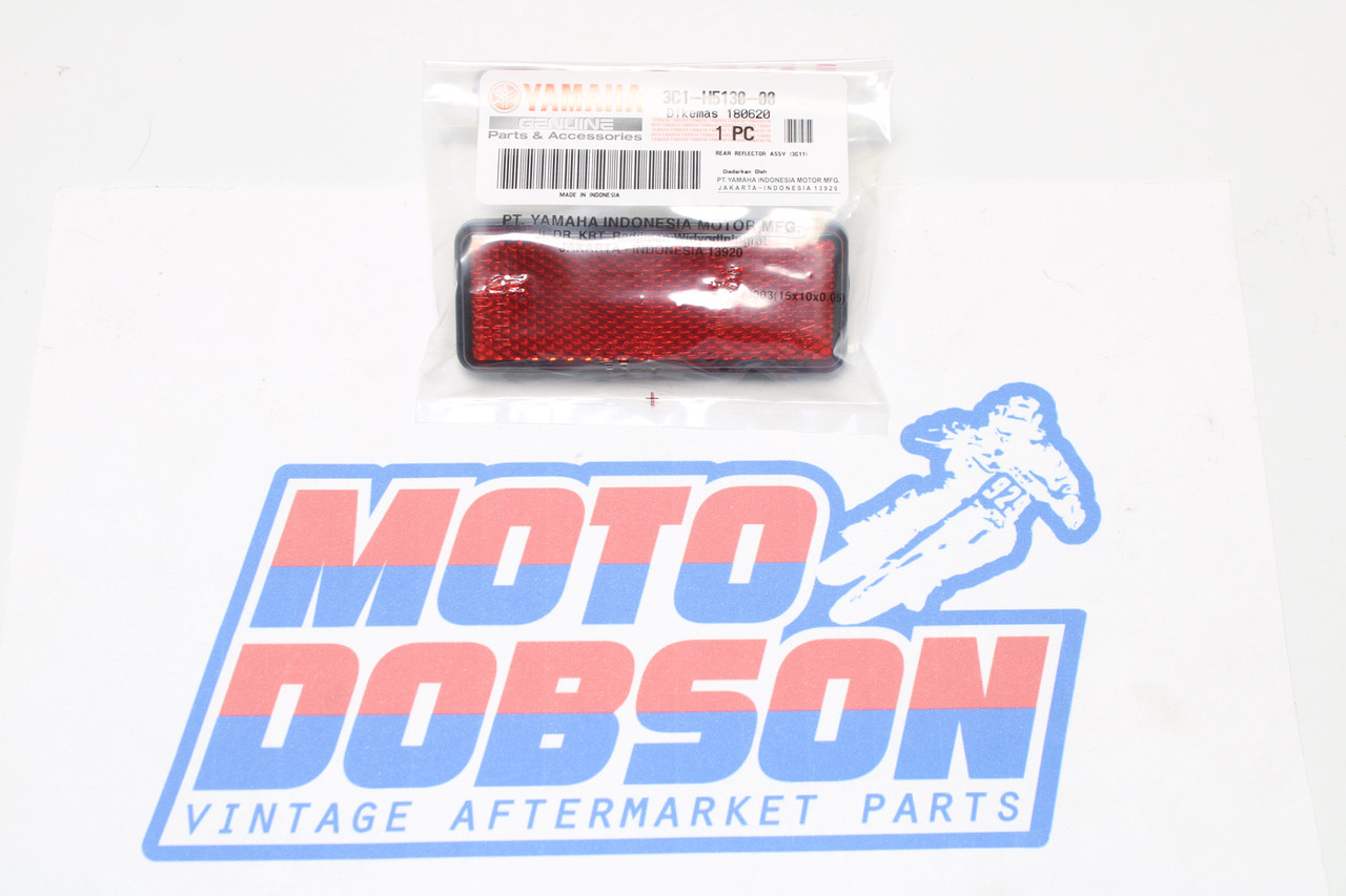 Yamaha YZFR3 MT03 XMAX 3C1-H5130-00-00 Rear Reflector
