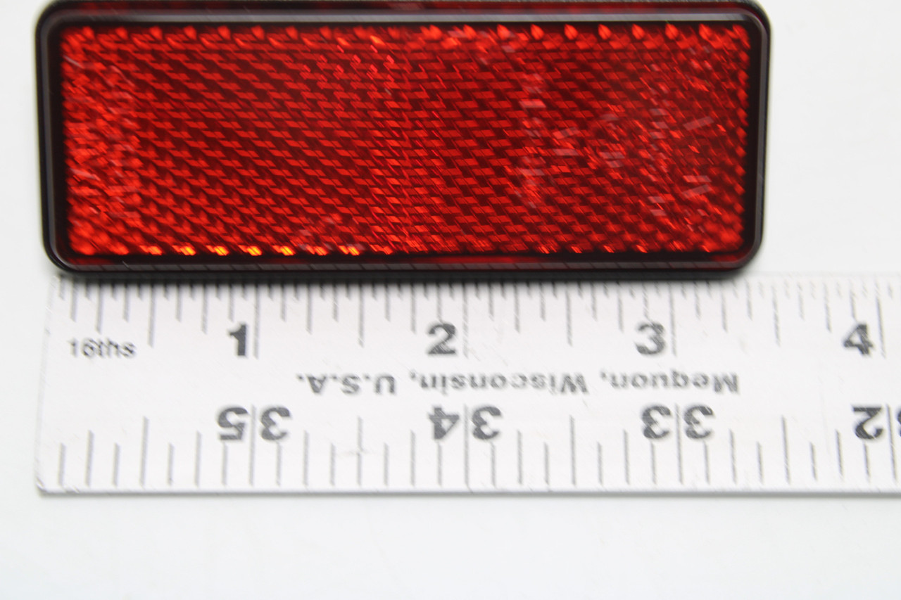 Yamaha YZFR3 MT03 XMAX 3C1-H5130-00-00 Rear Reflector
