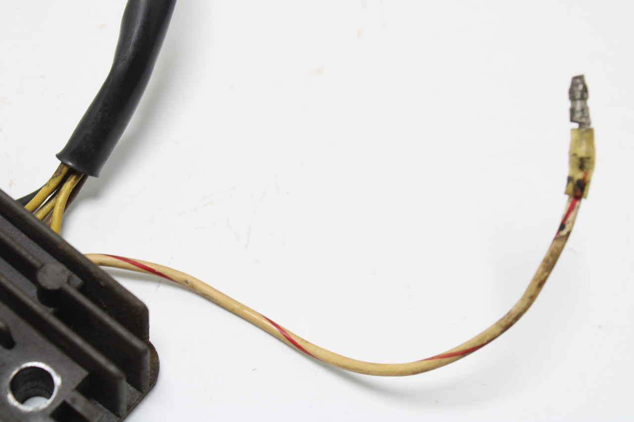 Kawasaki GPZ 550 SH230-12 0.9 Regulator Rectifier