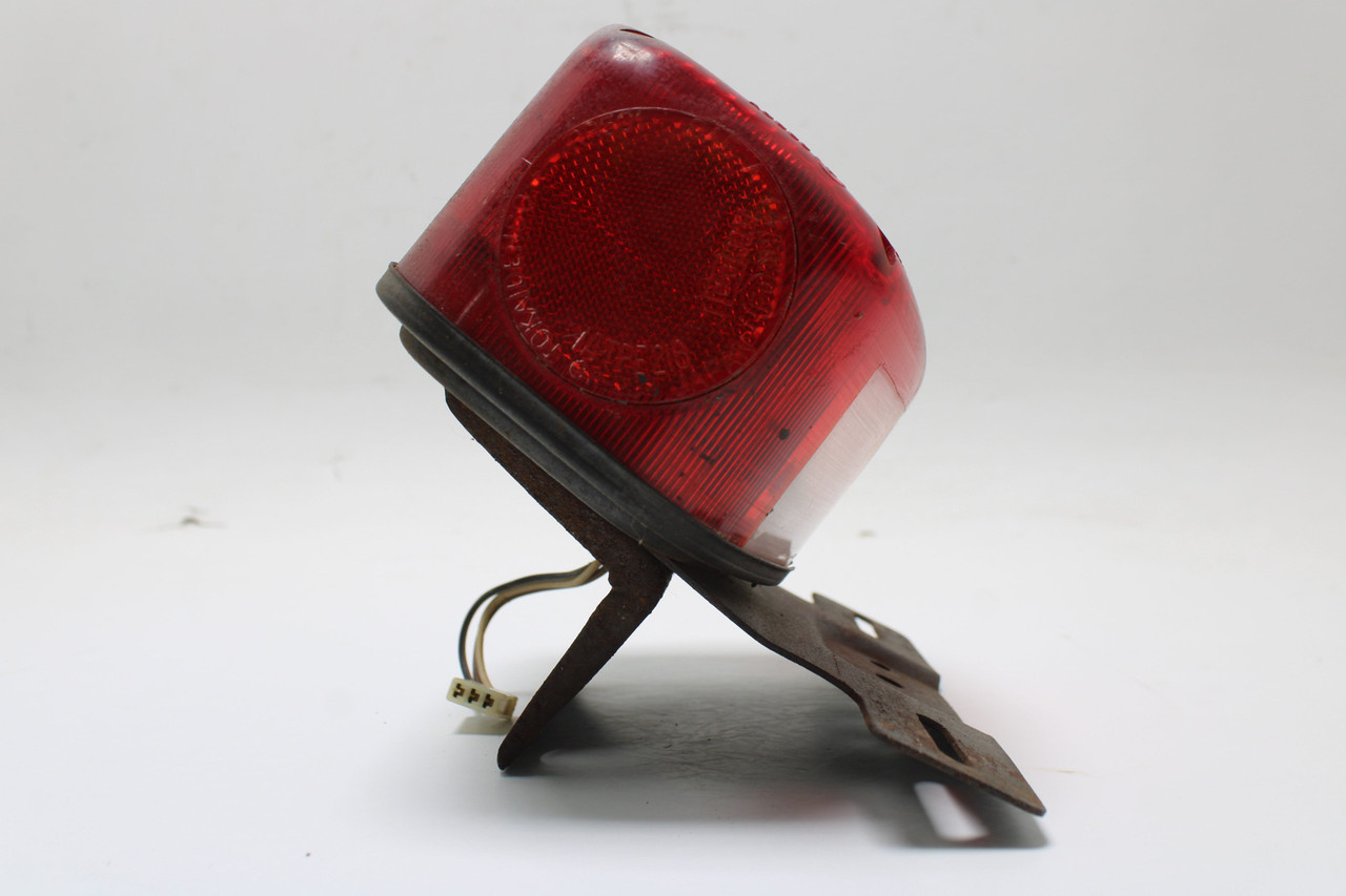 Suzuki GS400 550 750 1977-1979 35710-45011 Tail Light and Bracket