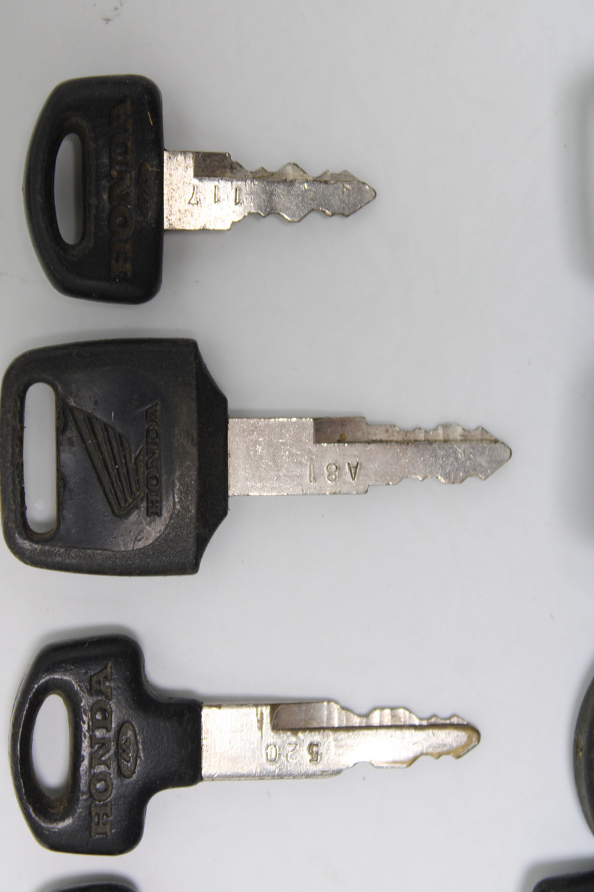 Honda Keys Lot of 18