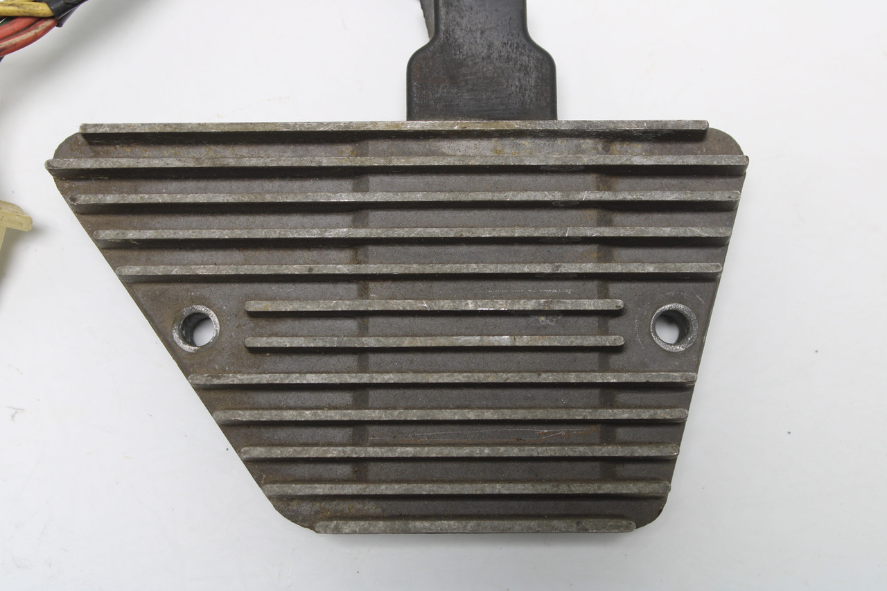 Shindengen Regulator Rectifier SH549-12 4.N 12V