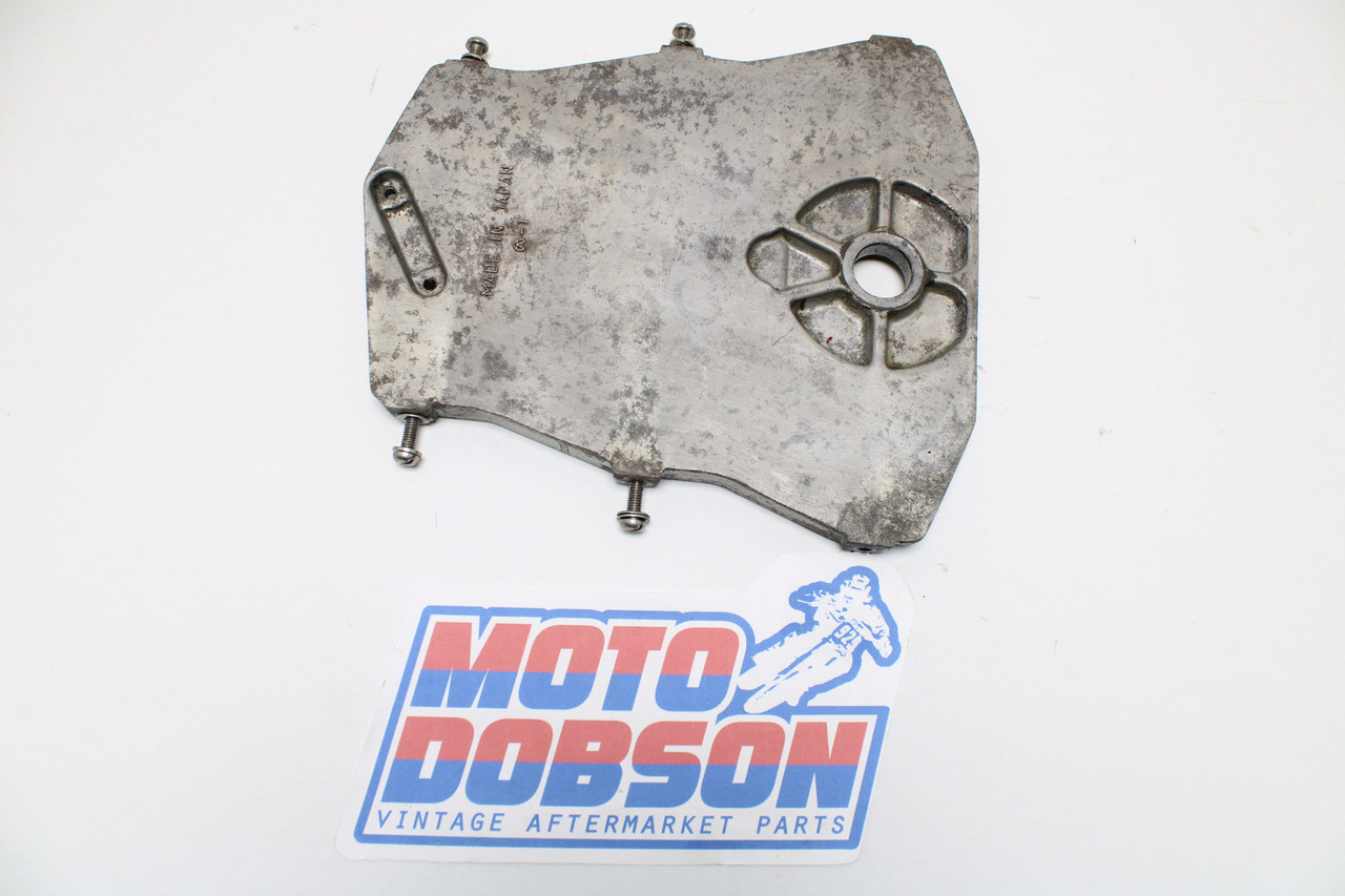 Kawasaki JS440 JS550 1976 11046-3847 Support Bracket