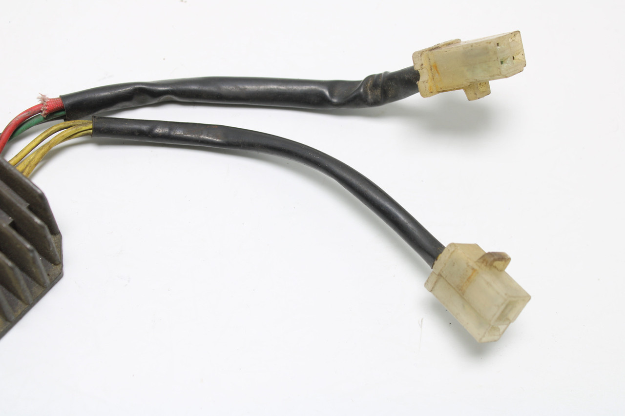 Honda Voltage Regulator-Rectifier Shindengen 12V SH232-12 0.3