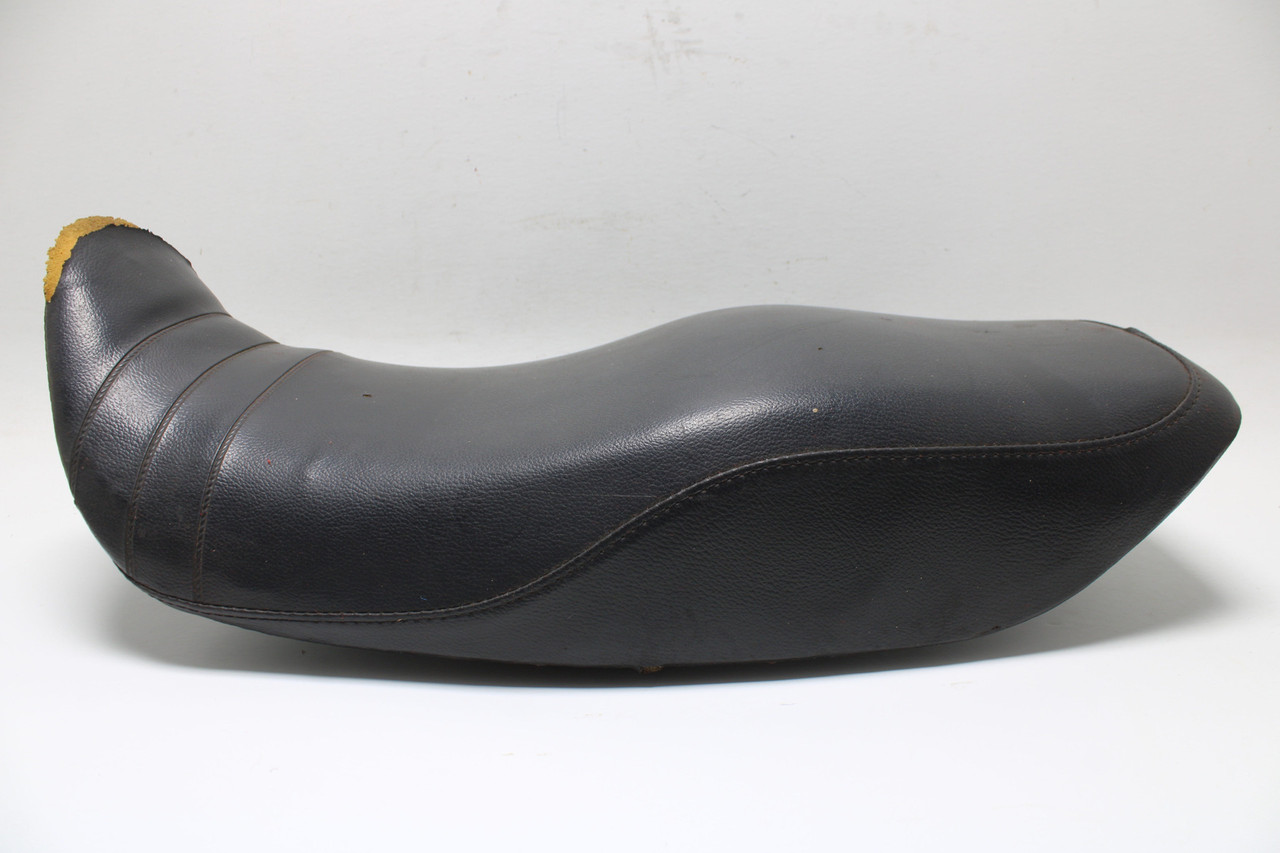 Kawasaki GPZ ZX750 Turbo 1985 53001-1355A Drivers Seat
