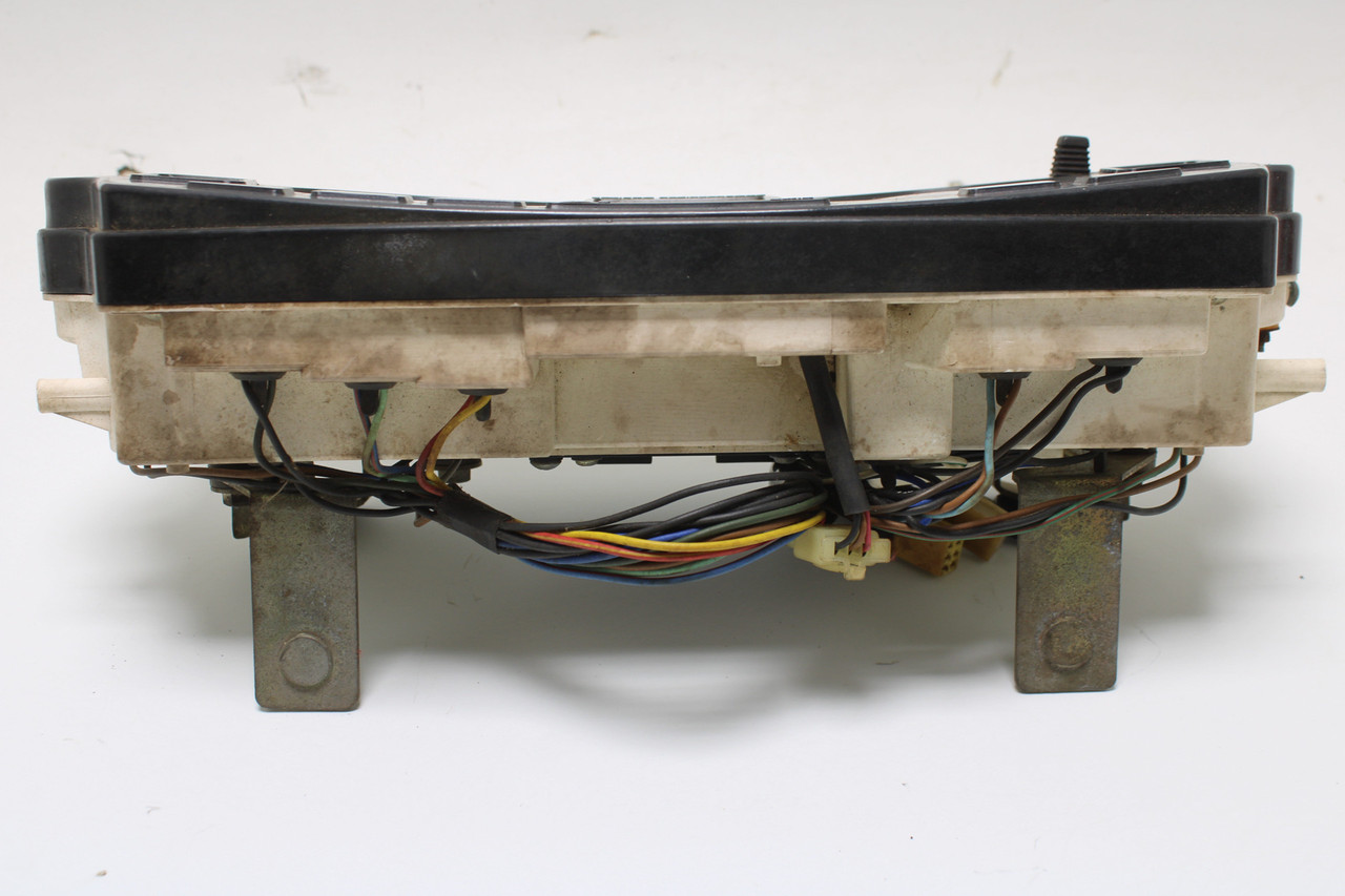 Yamaha Venture Royale XVZ1300 1983-1993 Instrument Panel Speedo
