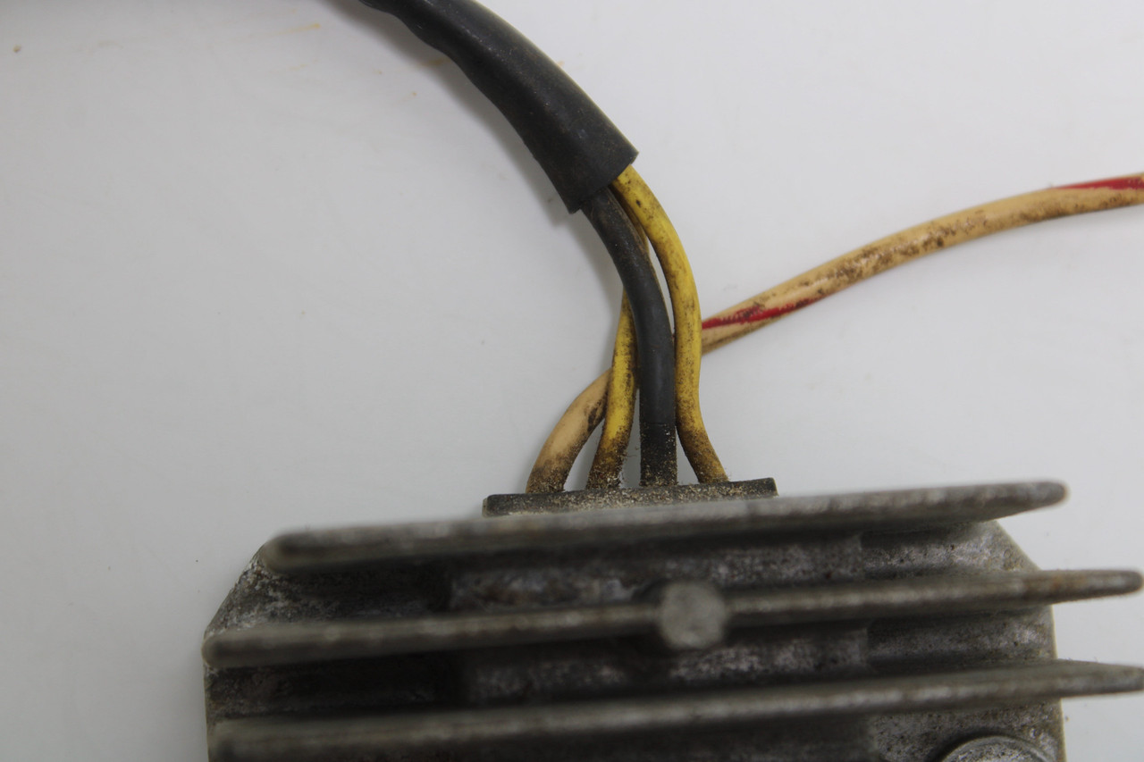 Kawasaki Voltage Regulator Rectifier SH221 12V 8.2 Shindengen