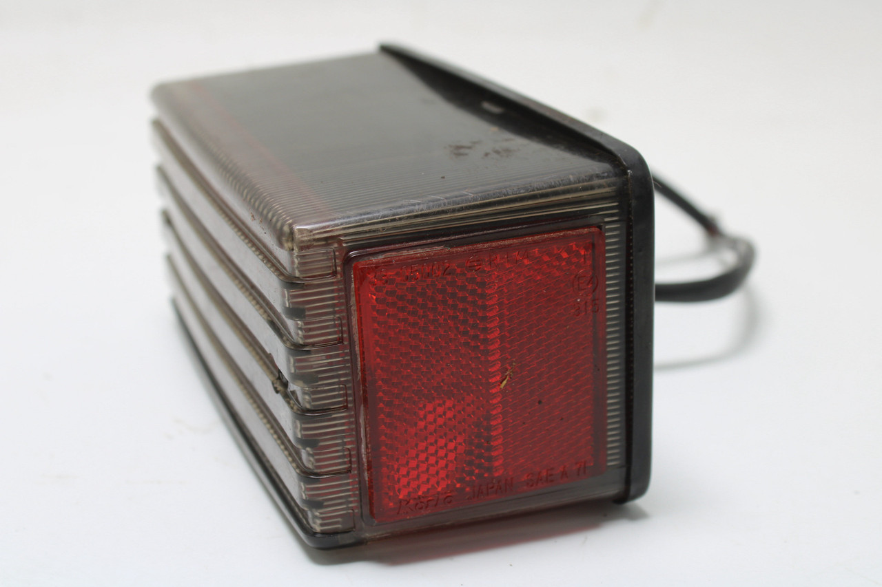 Kawasaki ZX750A GPZ 1984 Tail Light