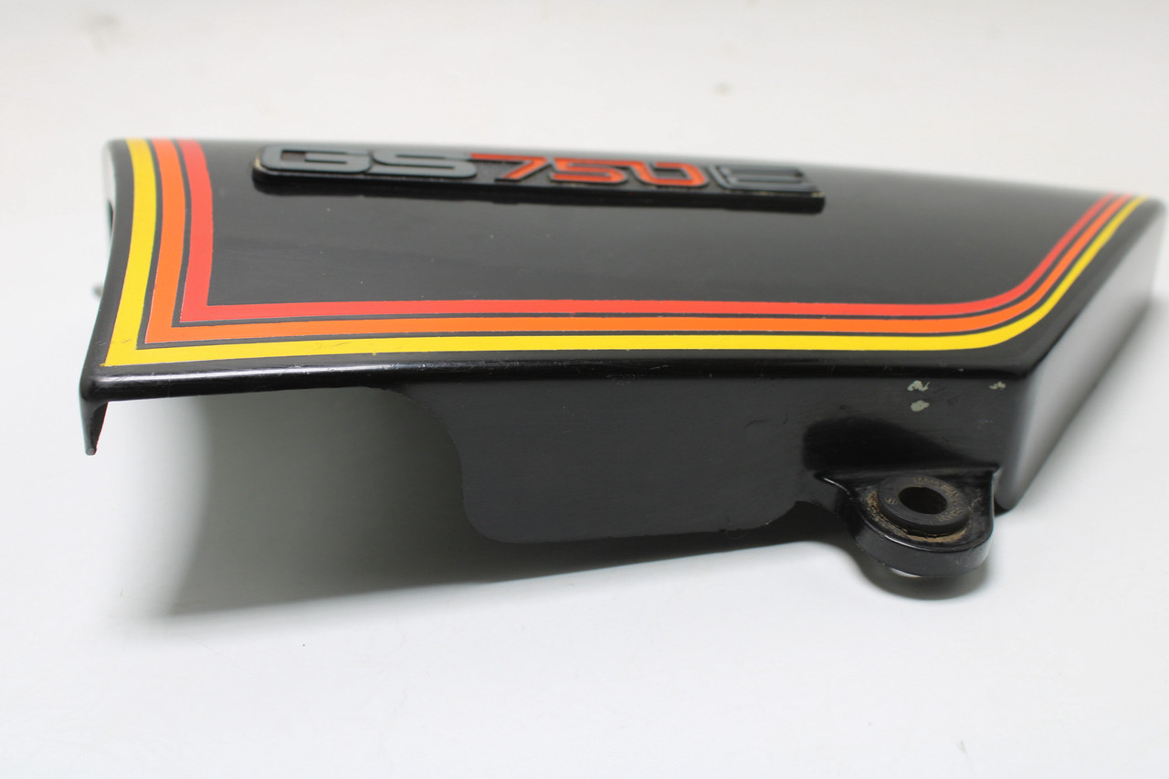 Suzuki GS750 1977-1979 47211-45000 Left Side Cover