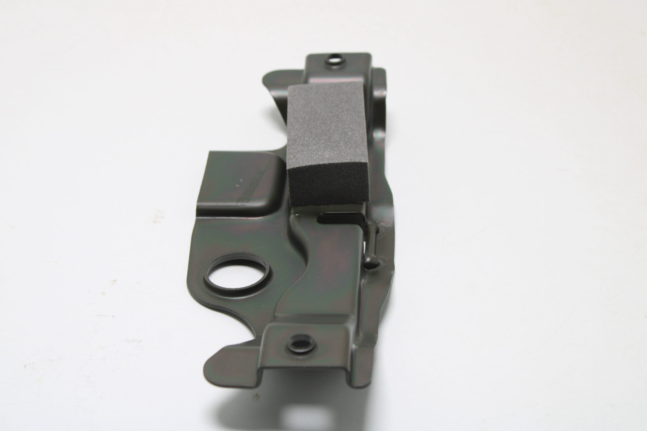 Suzuki Kingquad LT-A400 LT-F400 99103-11160 Battery Bracket