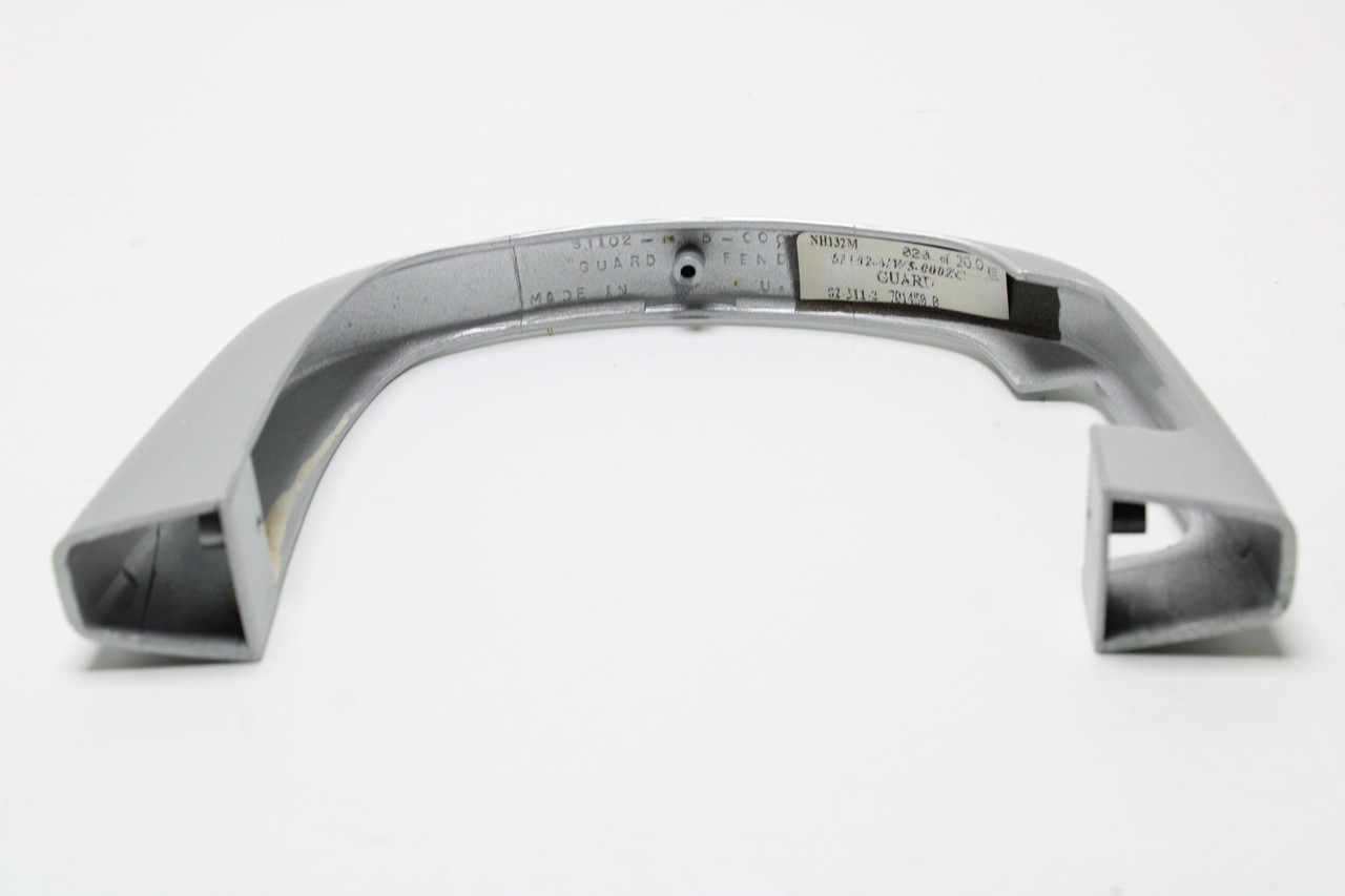 Honda GL1500I A Gold Wing Interstate 1996  61102-MW5-000ZC Fender Guard