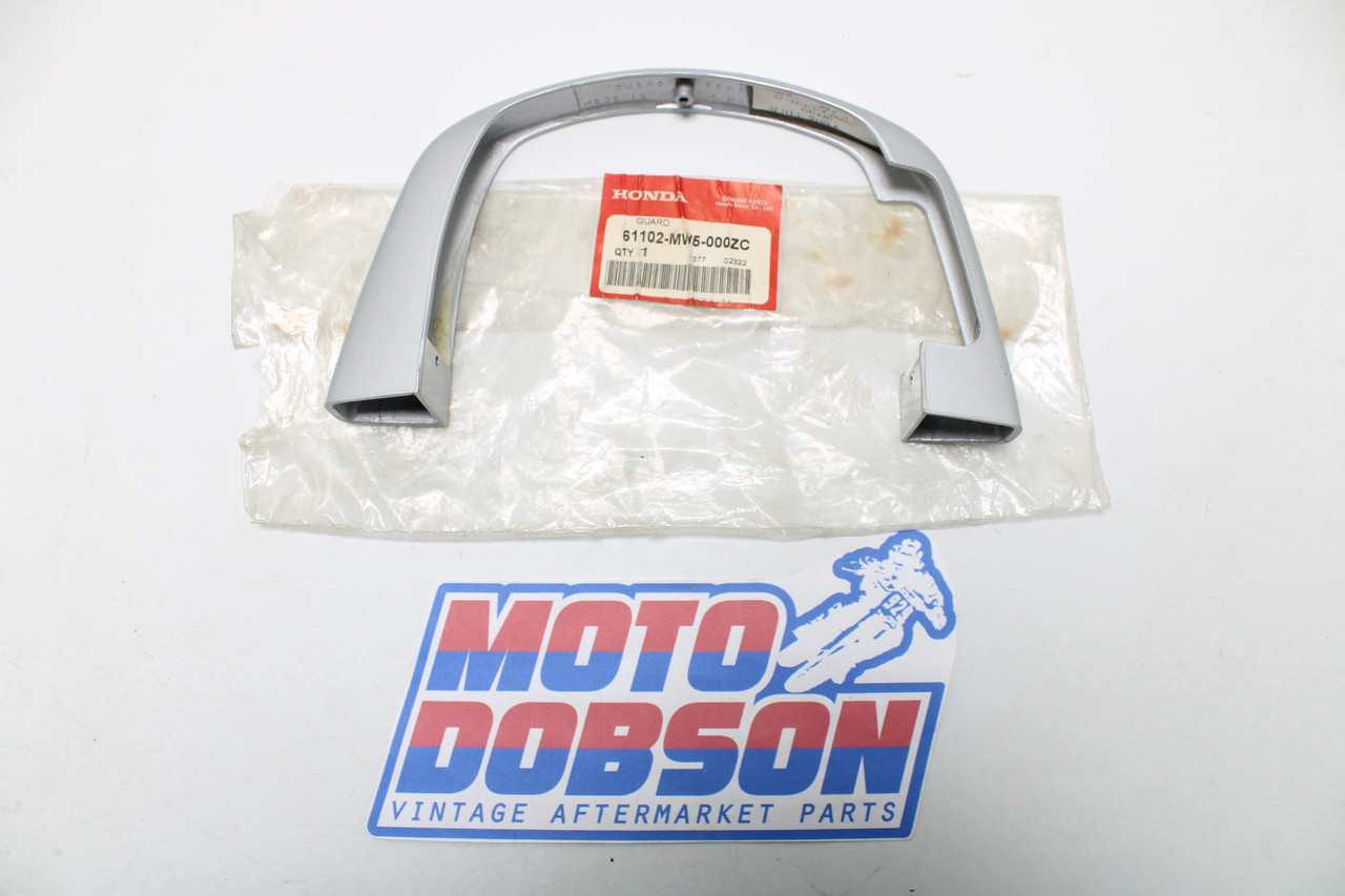Honda GL1500I A Gold Wing Interstate 1996  61102-MW5-000ZC Fender Guard
