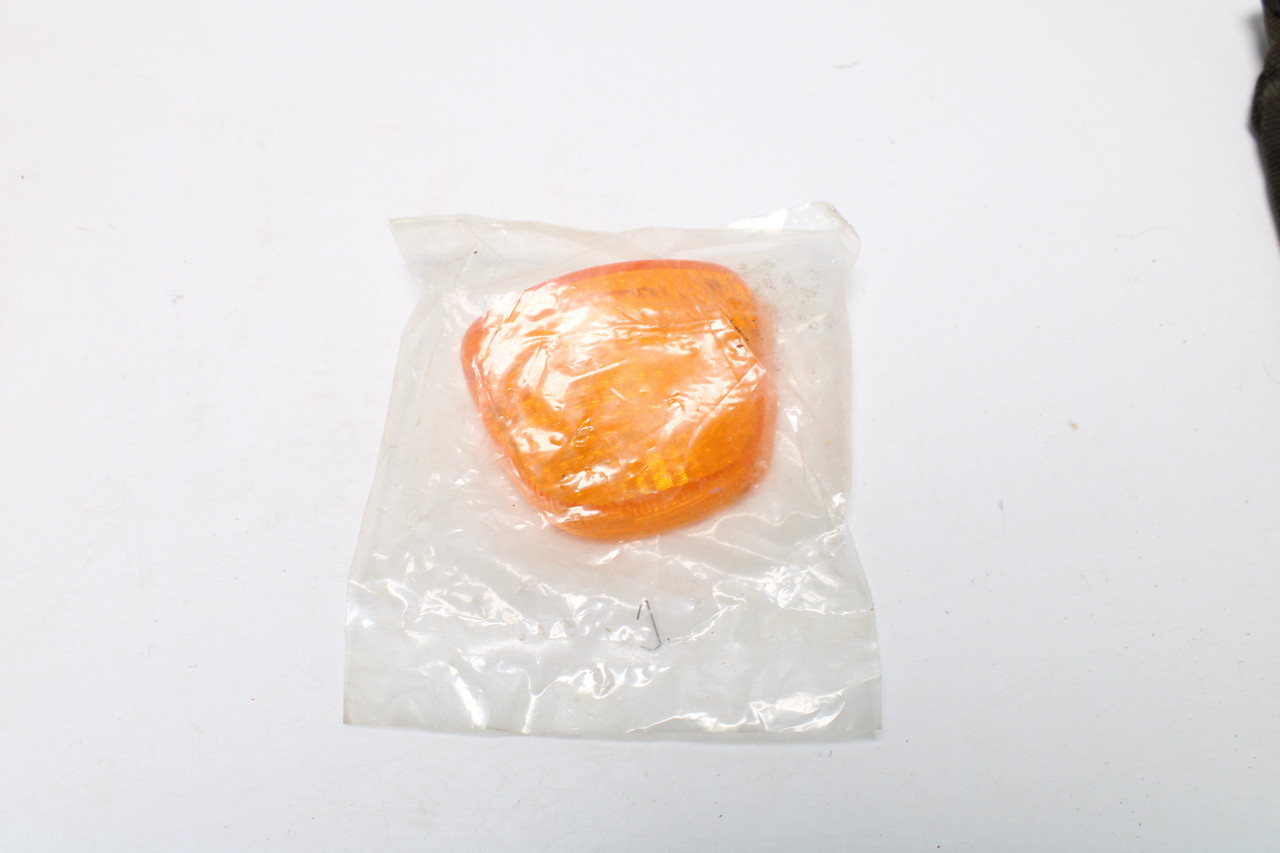 Honda SA50 SB50 1988-1990 33655-GS7-671 L, RR. Turn Signal Lens