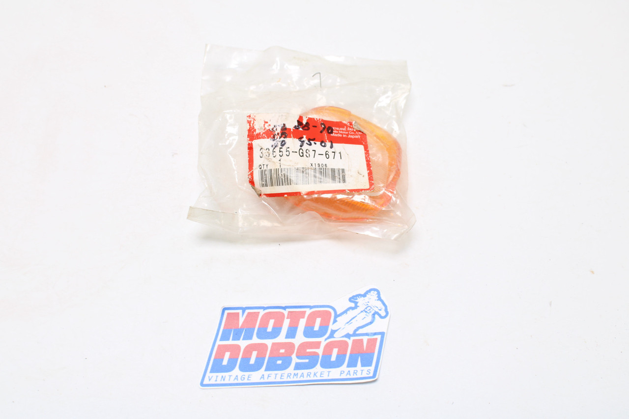 Honda SA50 SB50 1988-1990 33655-GS7-671 L, RR. Turn Signal Lens
