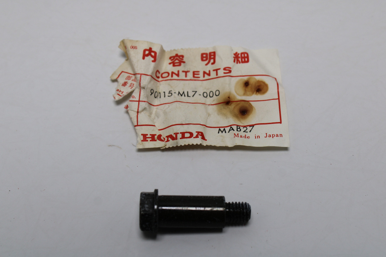 Honda VRF700 1987 90115-ML7-000 Bolt, Pillion Step