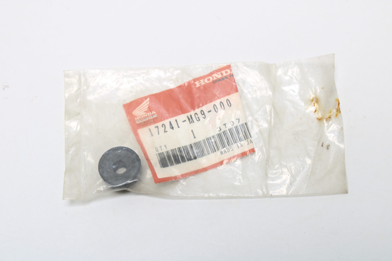 Honda GL1200 1984 17241-MG9-000 Grommet, Breather Tube