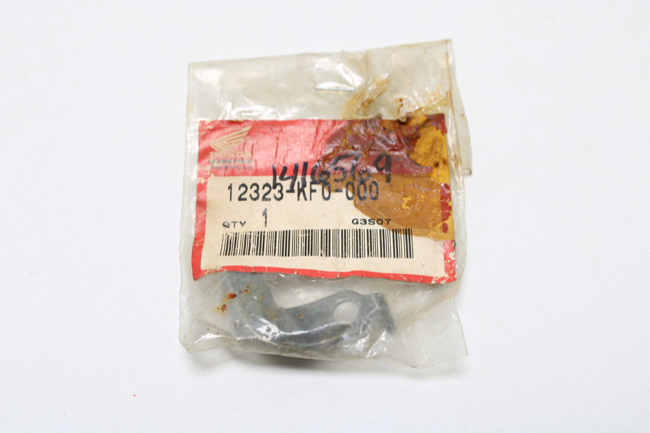 Honda XR350R 1983 2323-KF0-000 Receiver, Decompression Cable
