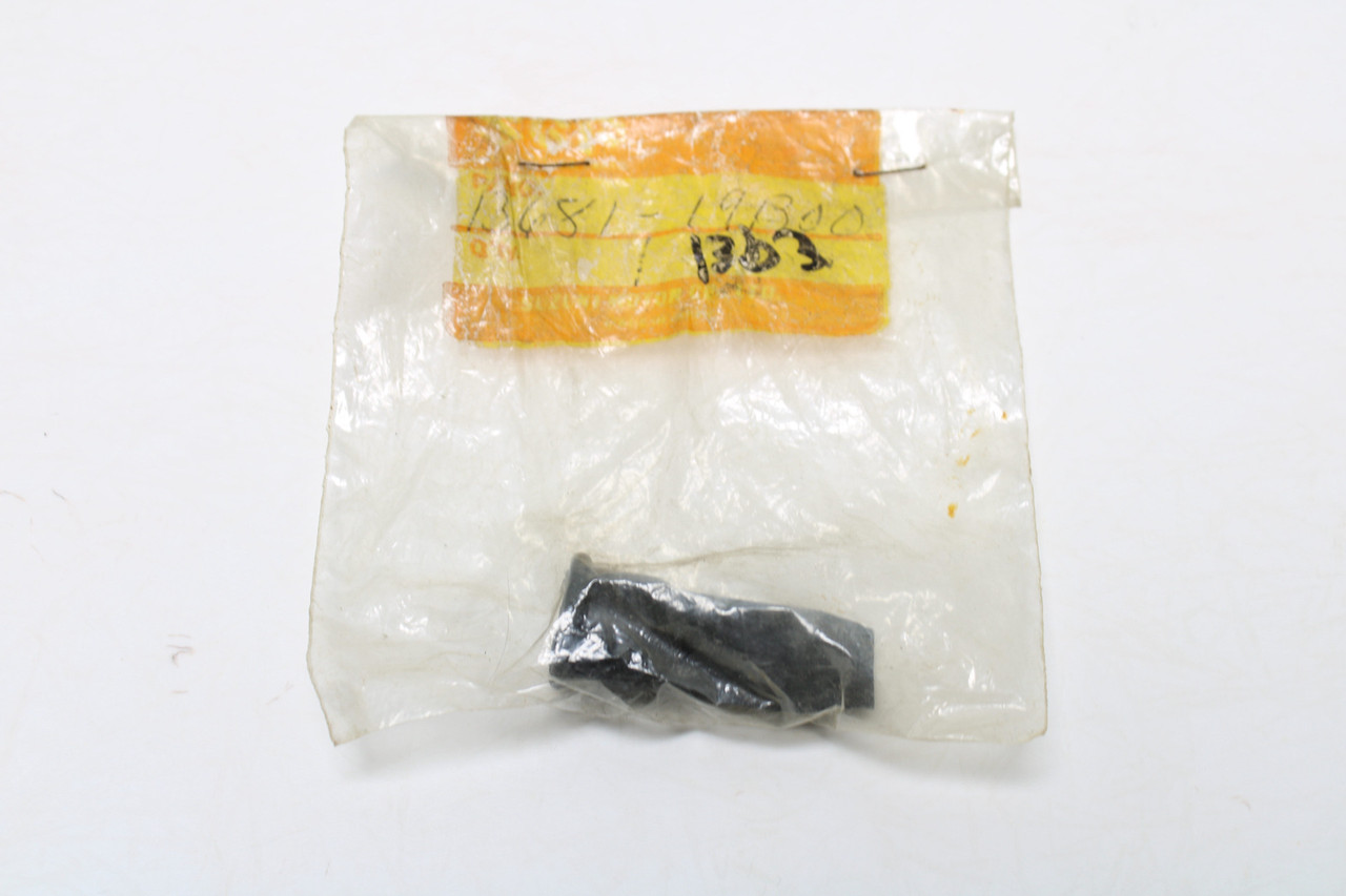 Suzuki RMX250T DR Z250 DR Z125 13681-19B00 Cap. Drain