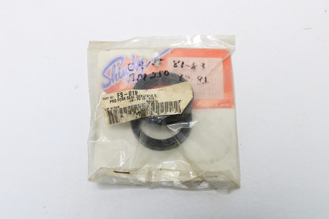 Shindy Fork Seals CR125 RM250 FS-019 38x50x10.5