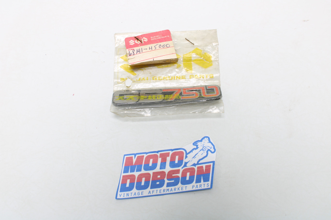 Suzuki GS750 1978 68141-45000 Emblem B