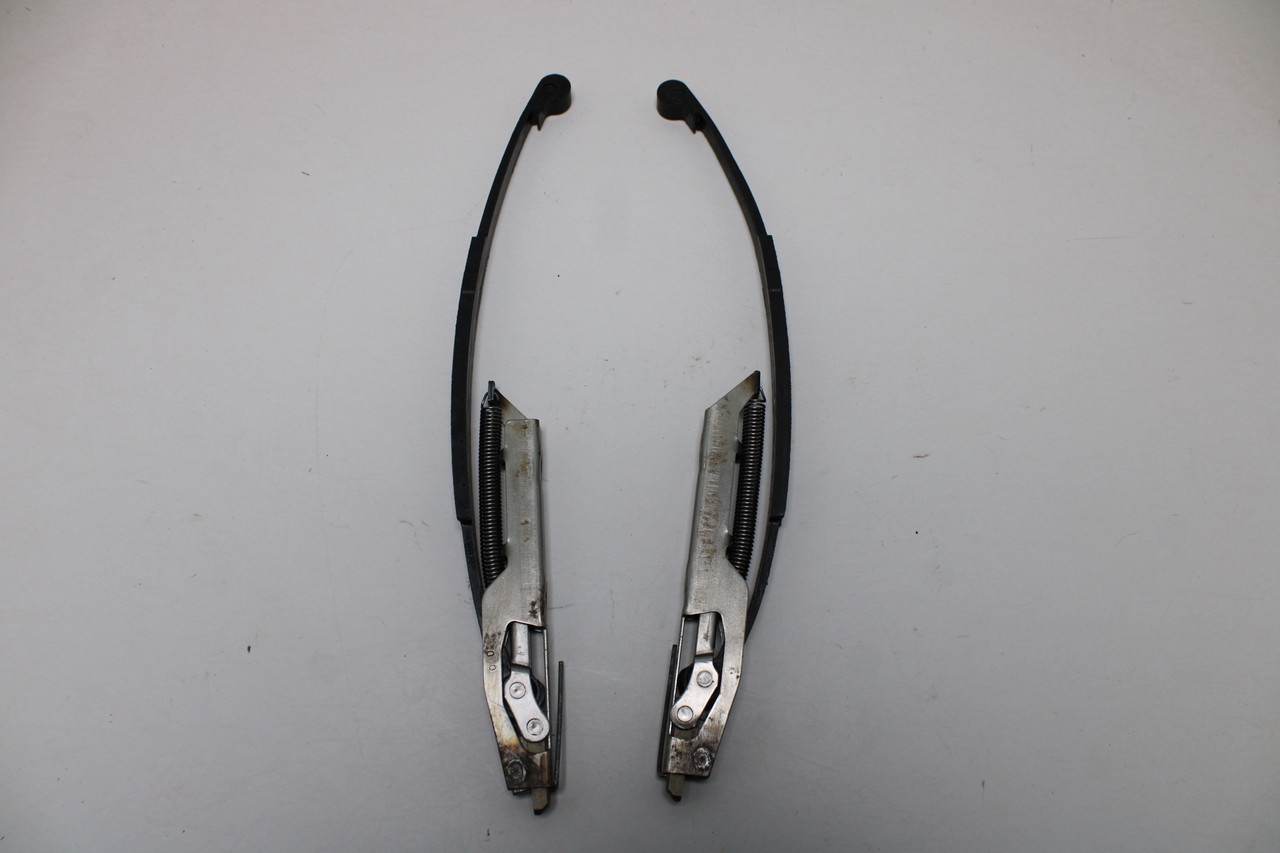 Honda VT700C 1984 14510-ME9-020 TENSIONER CAM CHAIN Brand-New Pair