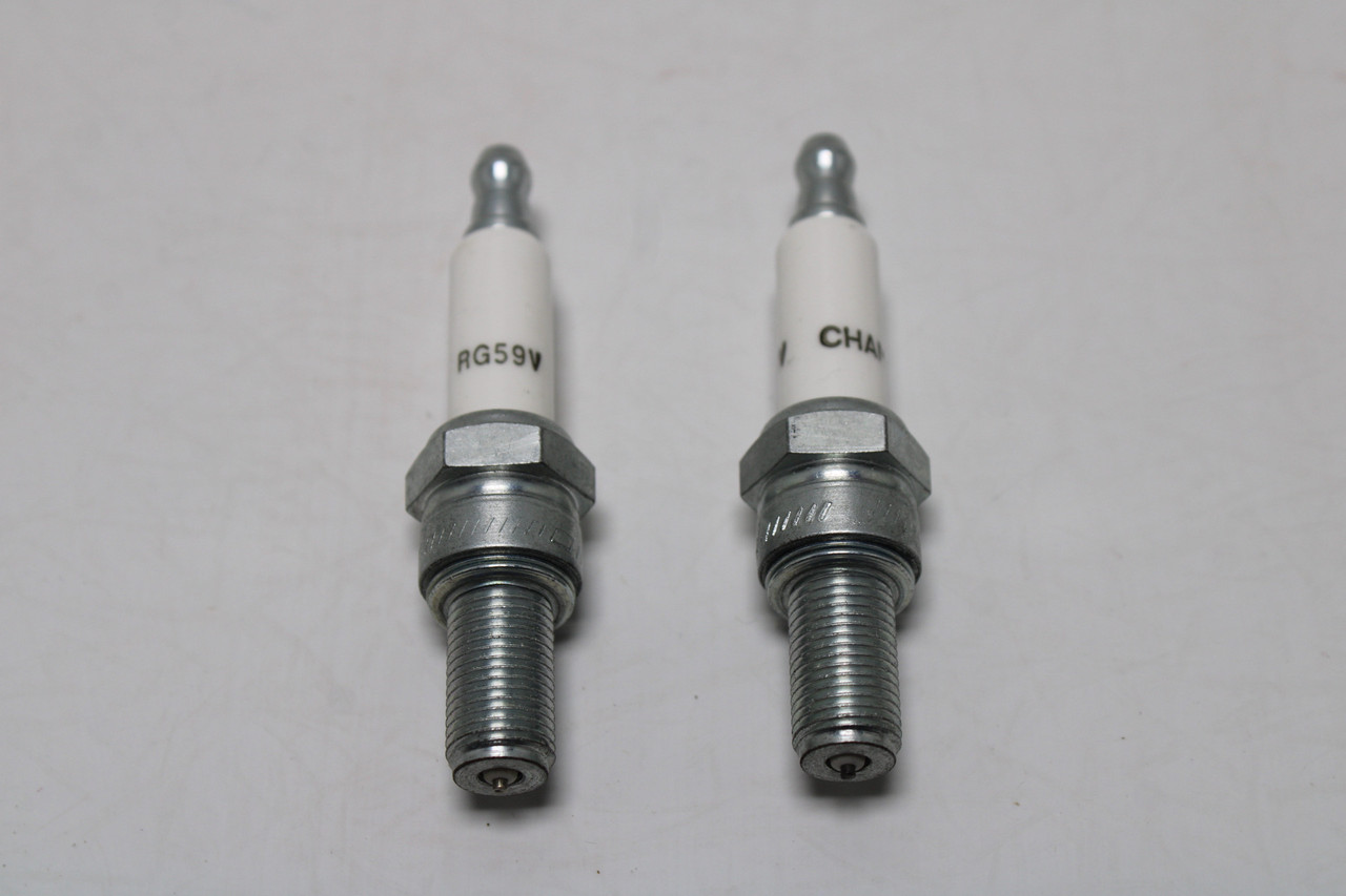 Ducati 749 S 749 R 67090301A Champion RG59V Spark Plug QTY 2