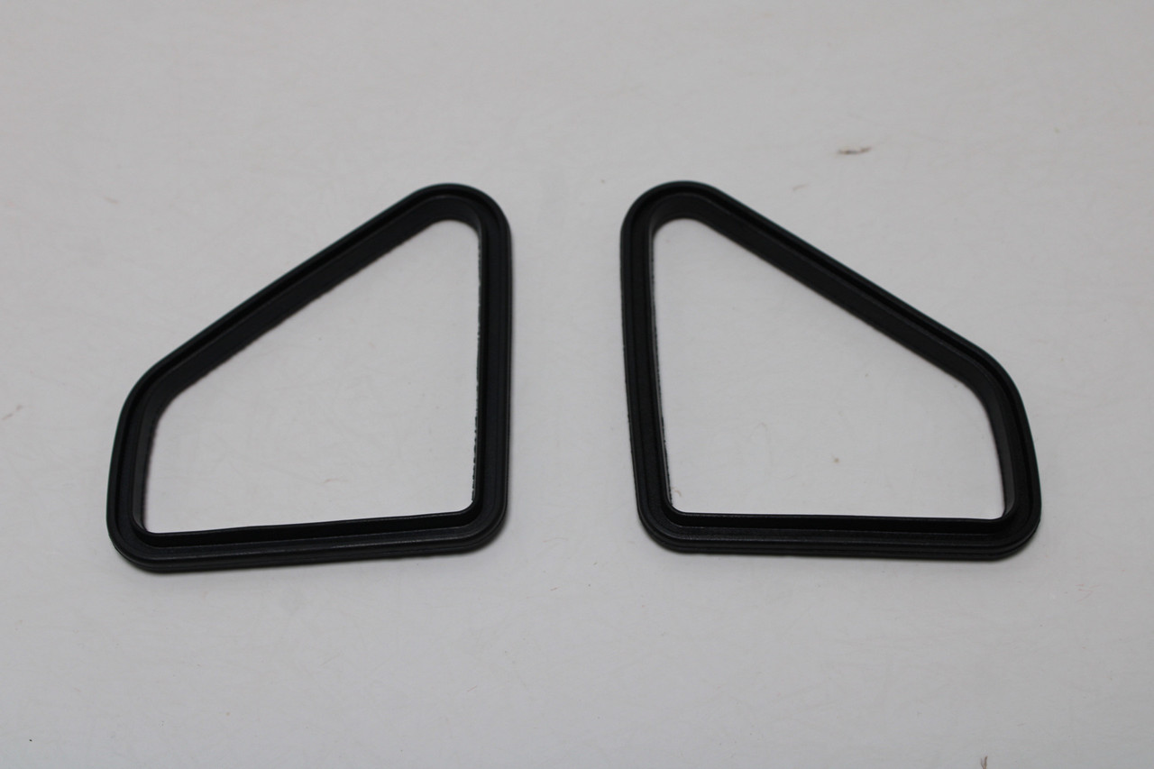 Ducati 748 916 996 78810451A, 78810441A RH. and L.H Gasket Set