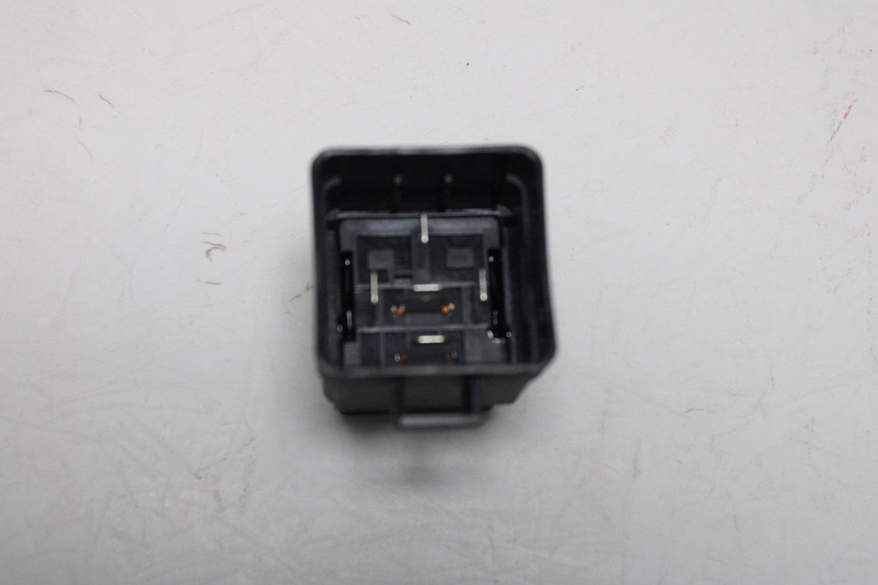 Ducati Superbike 1994-2003 28740402A Relay