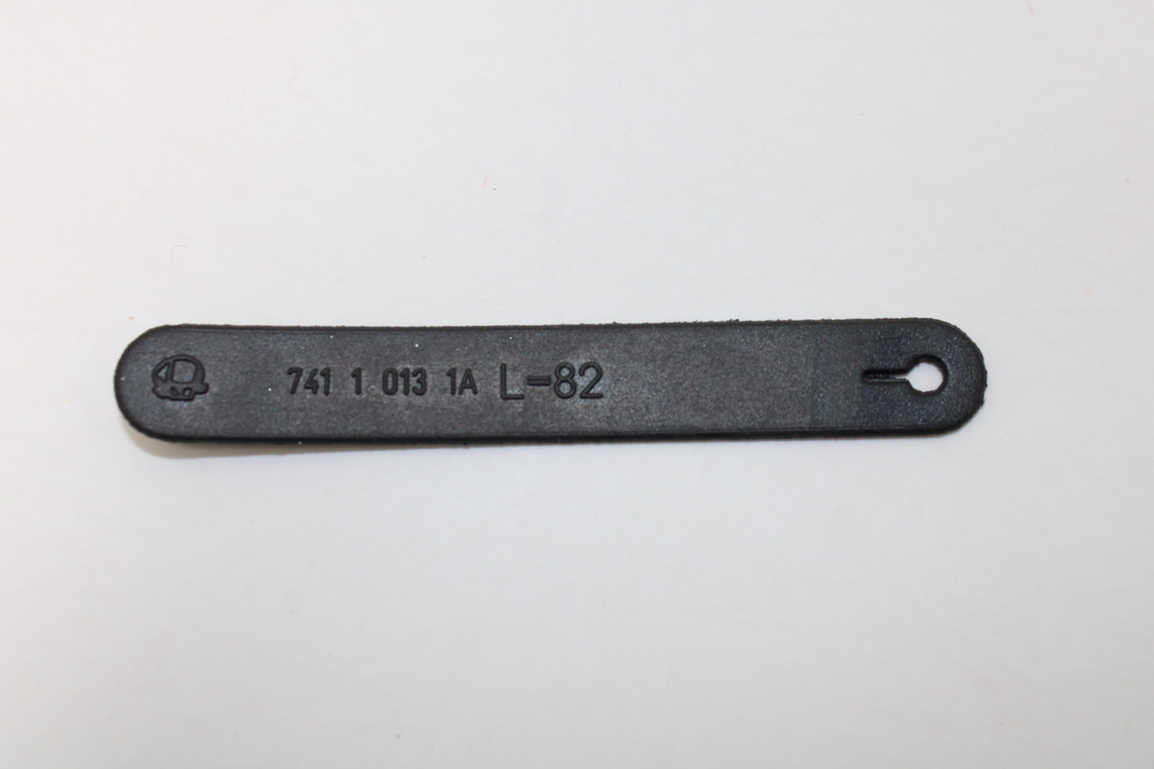 Ducati Multistrada 620 1000 1100 74110131A Clamp, Rubber 82MM