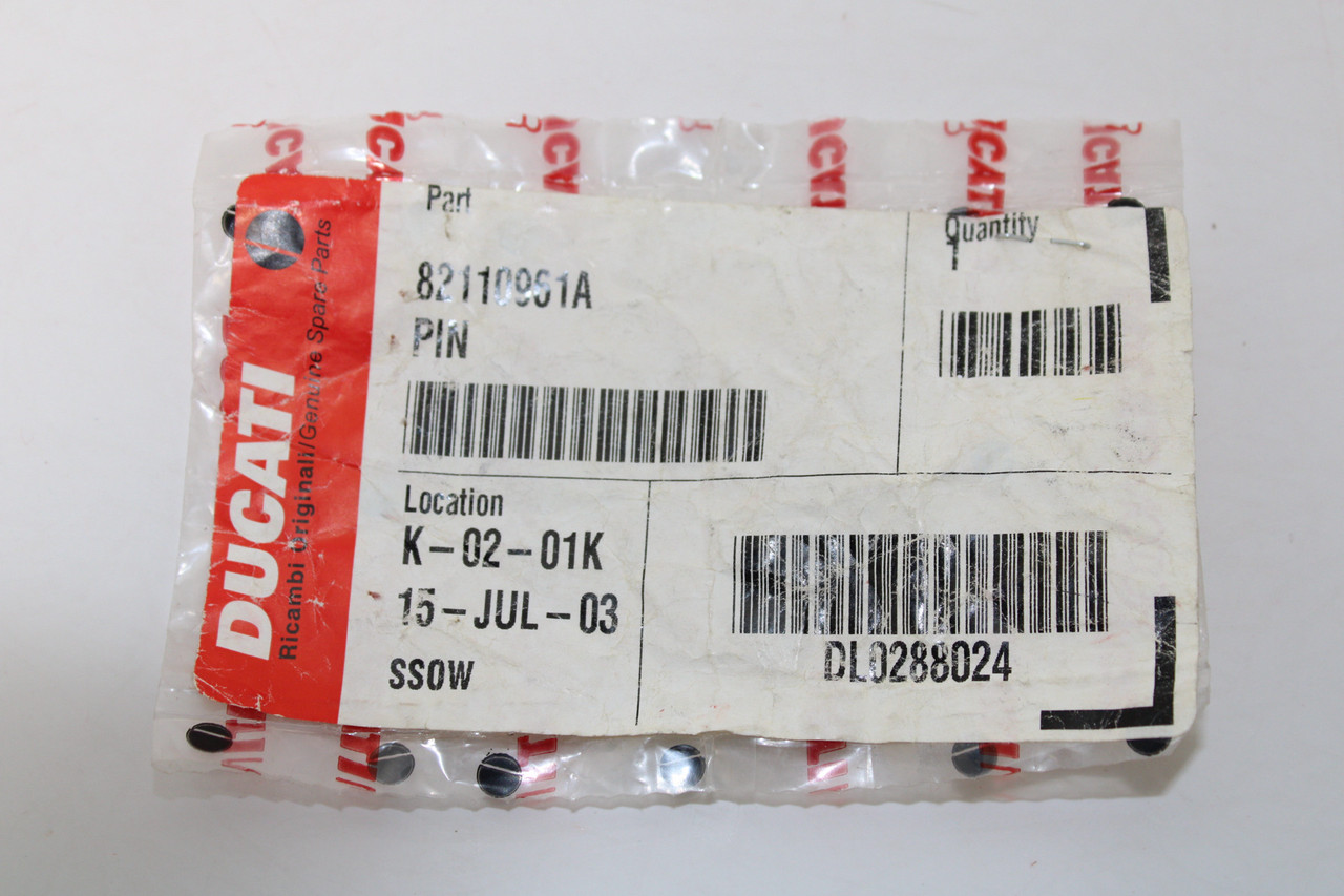 Ducati ST2 ST4 SuperSport 800 82110961A Pin