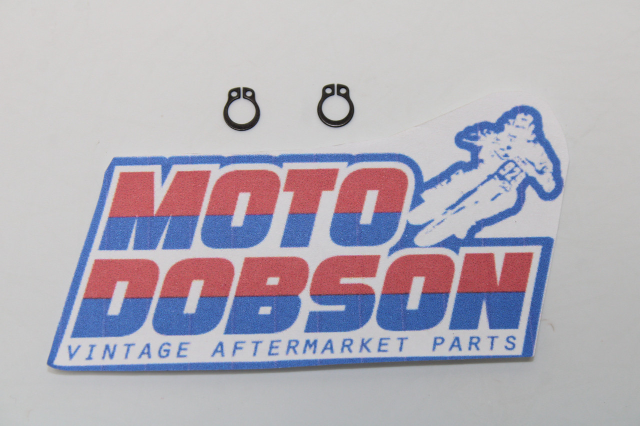 Ducati Supersport 1000 SS Monster 400 735000624 Circlip Sold as Pair