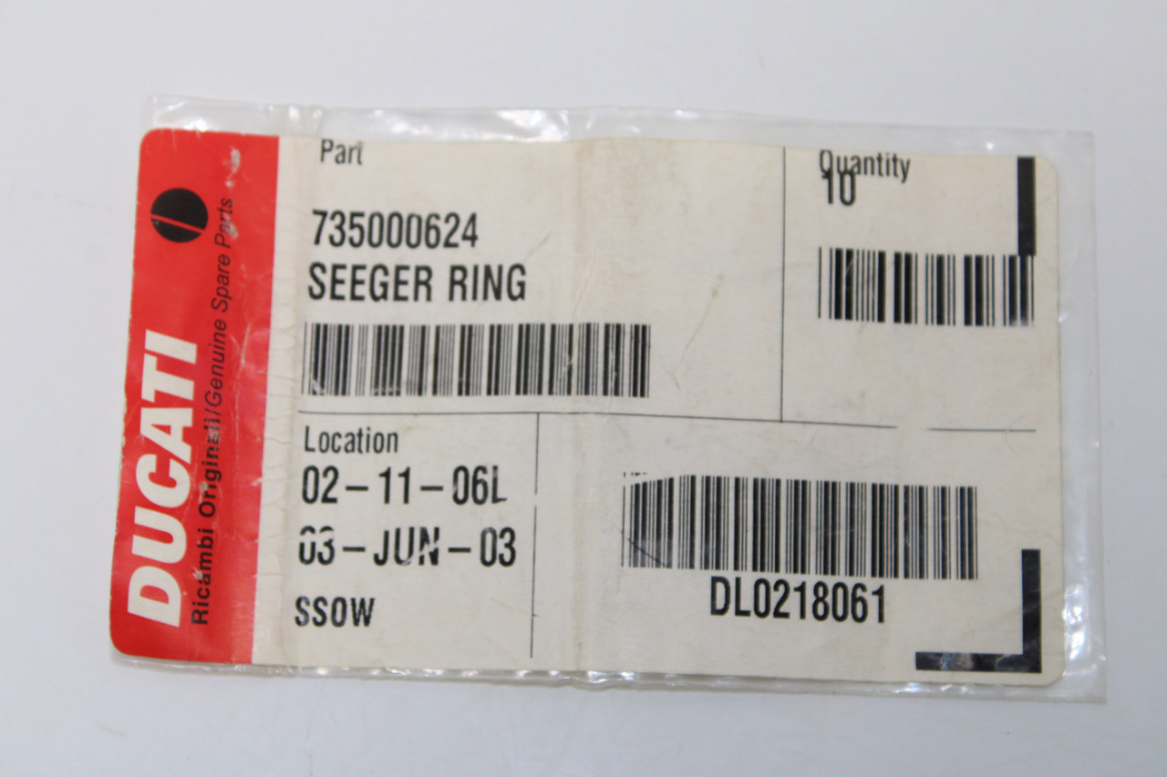 Ducati Supersport 1000 SS Monster 400 735000624 Circlip Sold as Pair