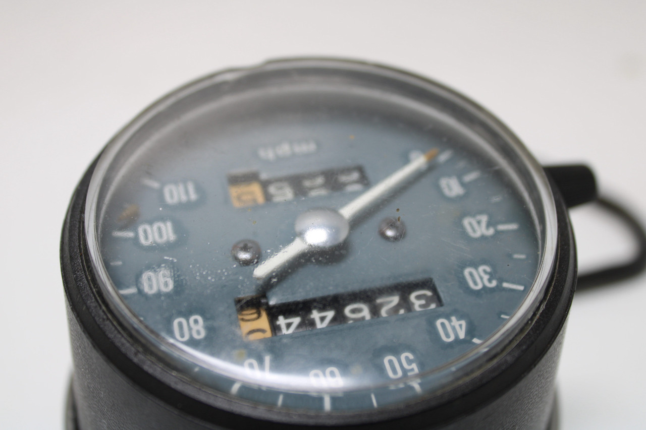 Honda MT250 Elsinore 1974 37230-358-671 Speedometer Gauge