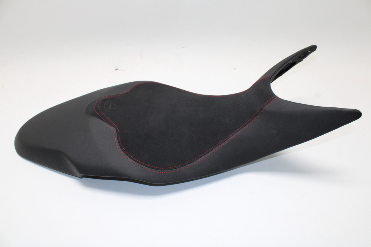 Ducati SuperSport 939 950 96880421A-96880991AA Lowered Touring Seat