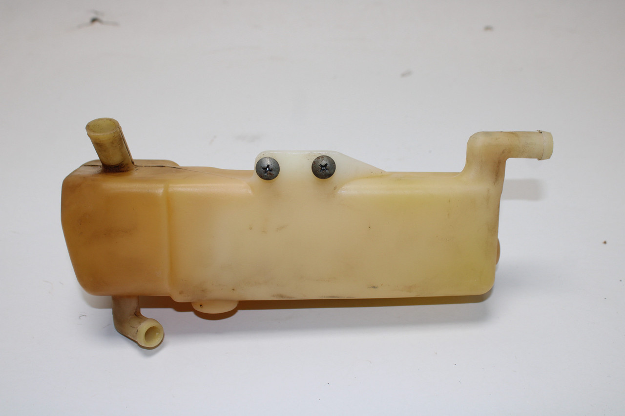 Honda CB1100F Super Sport 1983 17300-MG5-670 Tank, Breather