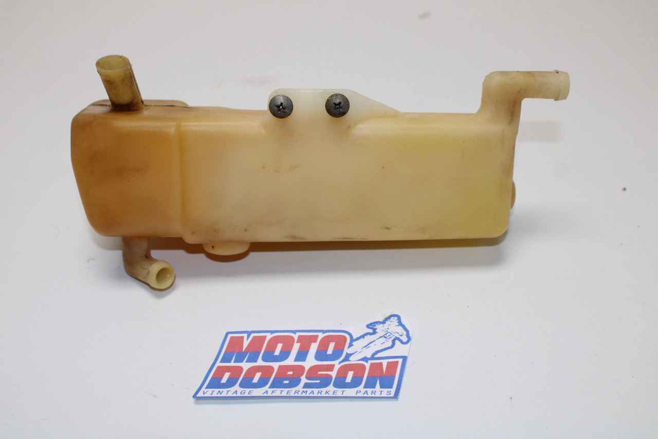 Honda CB1100F Super Sport 1983 17300-MG5-670 Tank, Breather